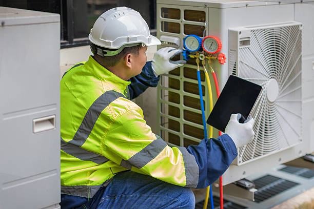 Professional Hvac Installation technician working in Singers Glen, VA